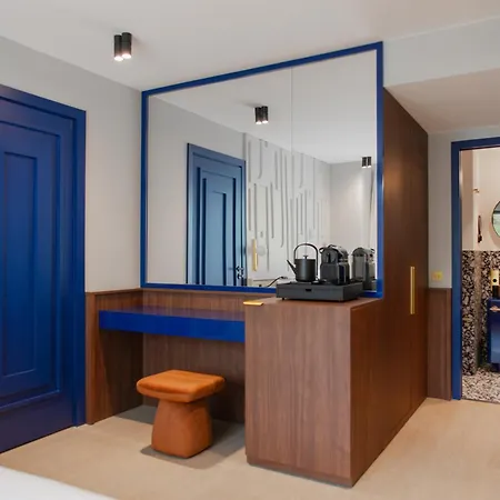 Hotel Leev Miromesnil & 4*